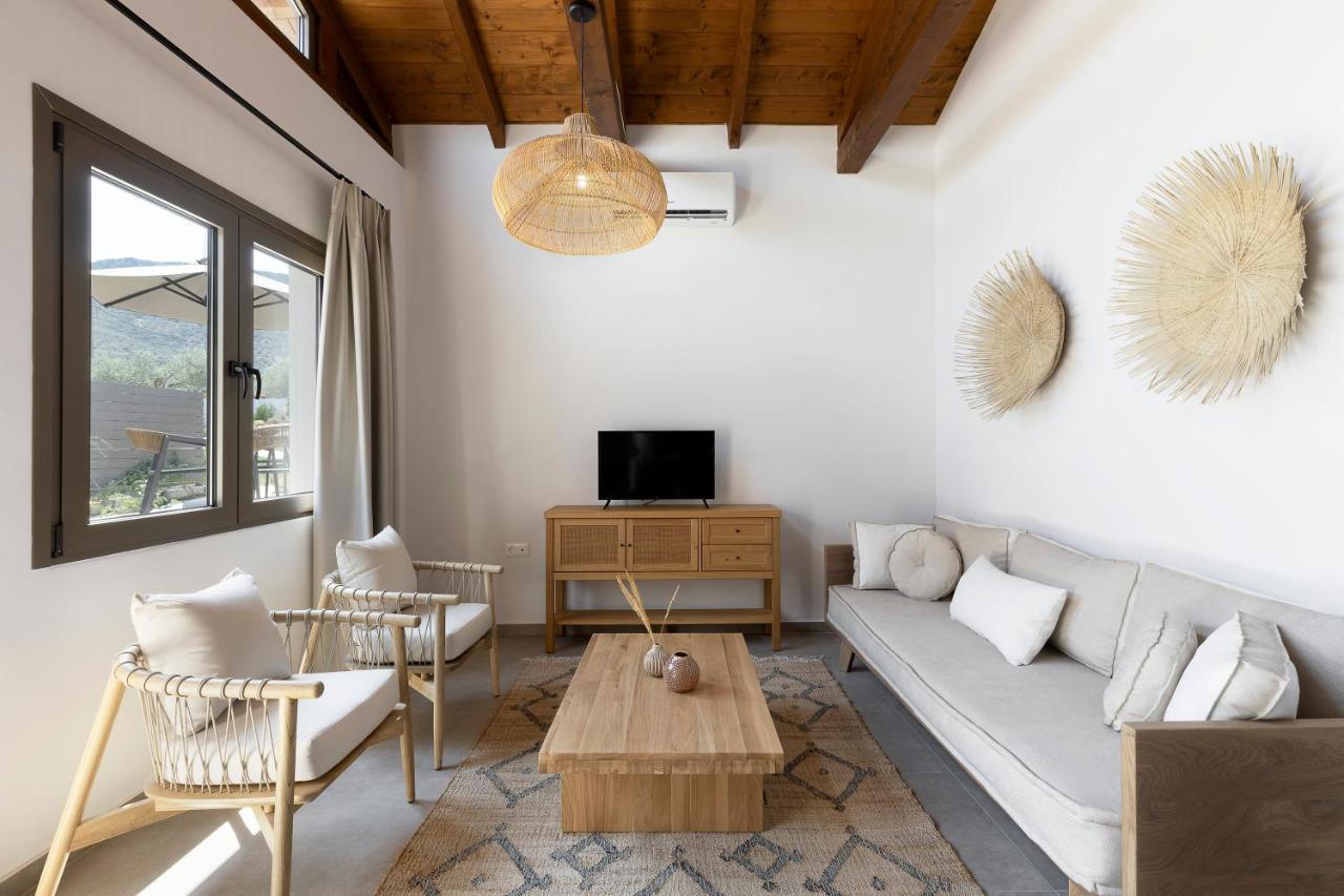 Lichnos Luxury Suites Sourpi Exteriör bild