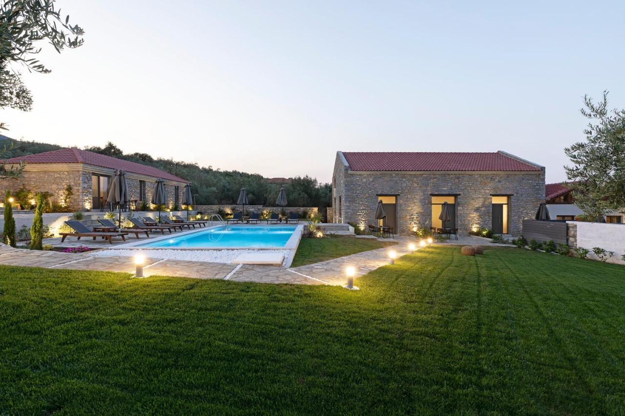 Lichnos Luxury Suites Sourpi Exteriör bild