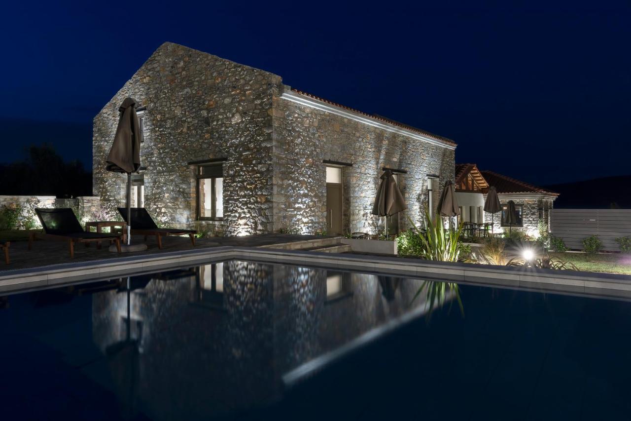 Lichnos Luxury Suites Sourpi Exteriör bild